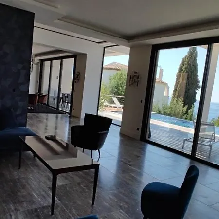 Willa Gabiano Le Rayol-Canadel-sur-Mer