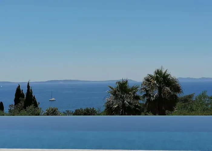 빌라 Gabiano Le Rayol-Canadel-sur-Mer